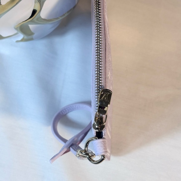 Louis Vuitton Lilac Neverfull Inside out Pochette - Picture 7 of 10